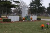 Three quarters view of the monument.