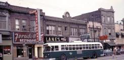 Ferndell Restaurant at North & Pulaski in the late 1960s or early 1970s. (Photo courtesy of Jerry Kasper)